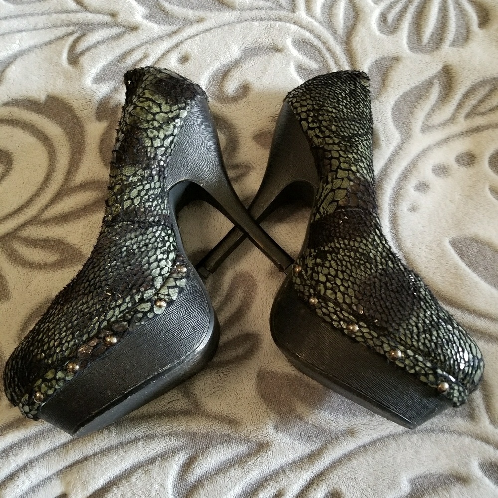 stilettos